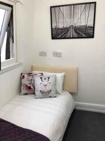 Lord Merit Guest Rooms In King'S Cross St Pancras Лондон Экстерьер фото